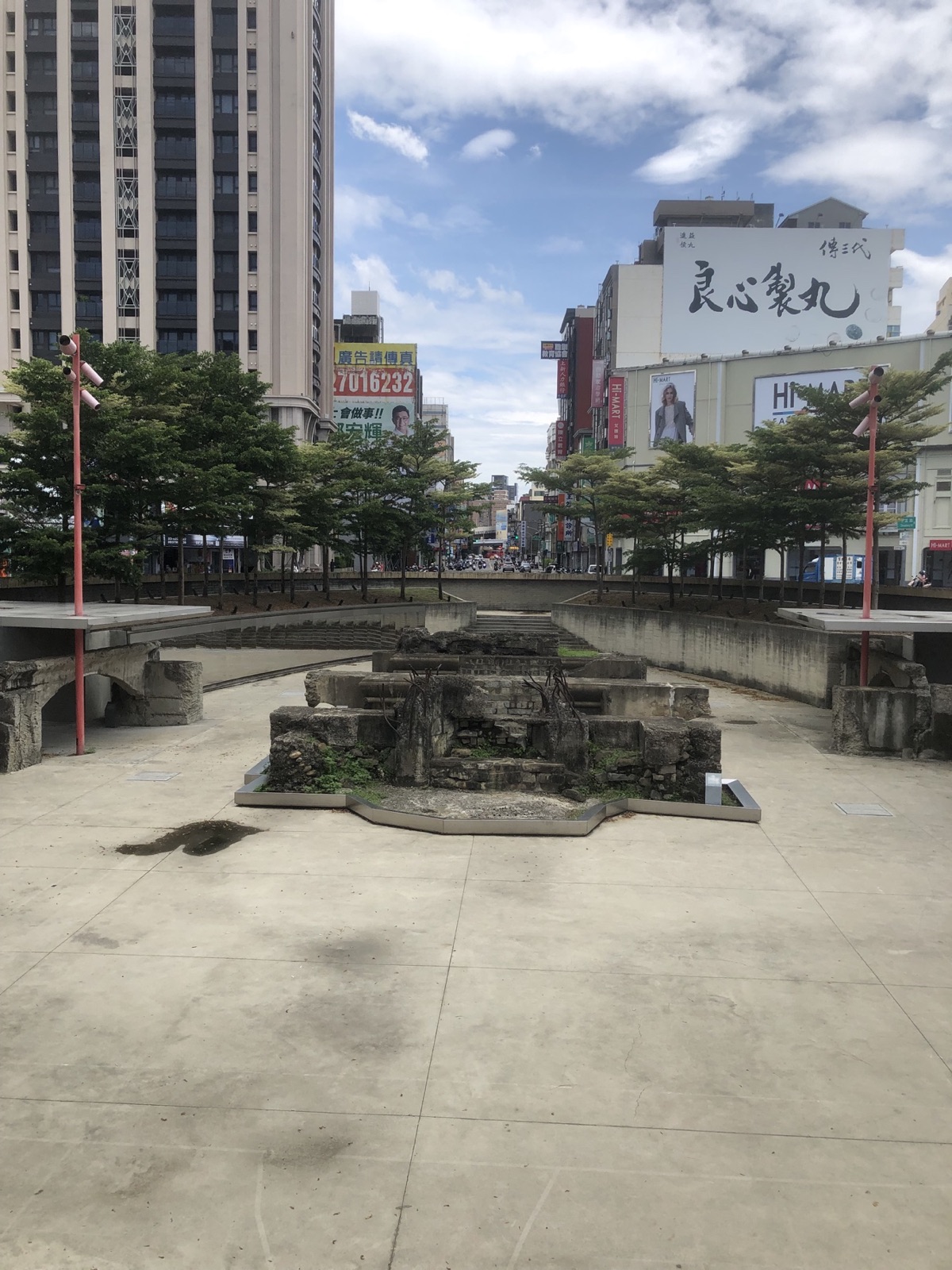新竹東門城與護城河廣場